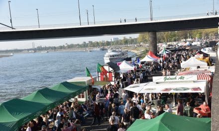 Saisonabschluss am Tonhallenufer: Der Düsseldorfer Fischmarkt verabschiedet sich in den Winter
