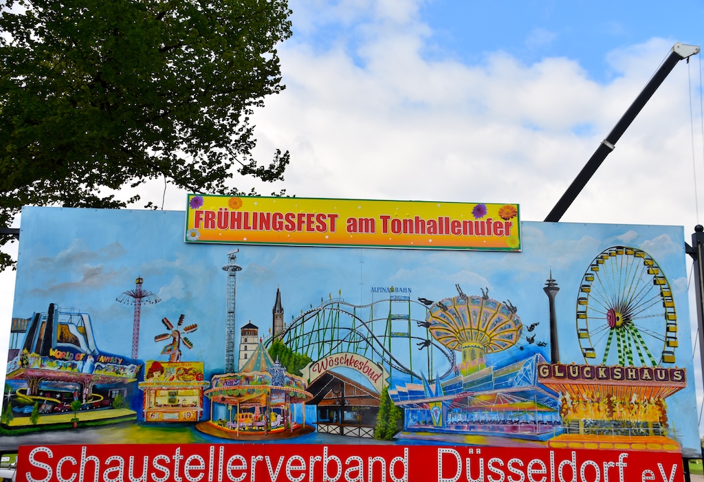 Frühlingskirmes am Tonhallenufer