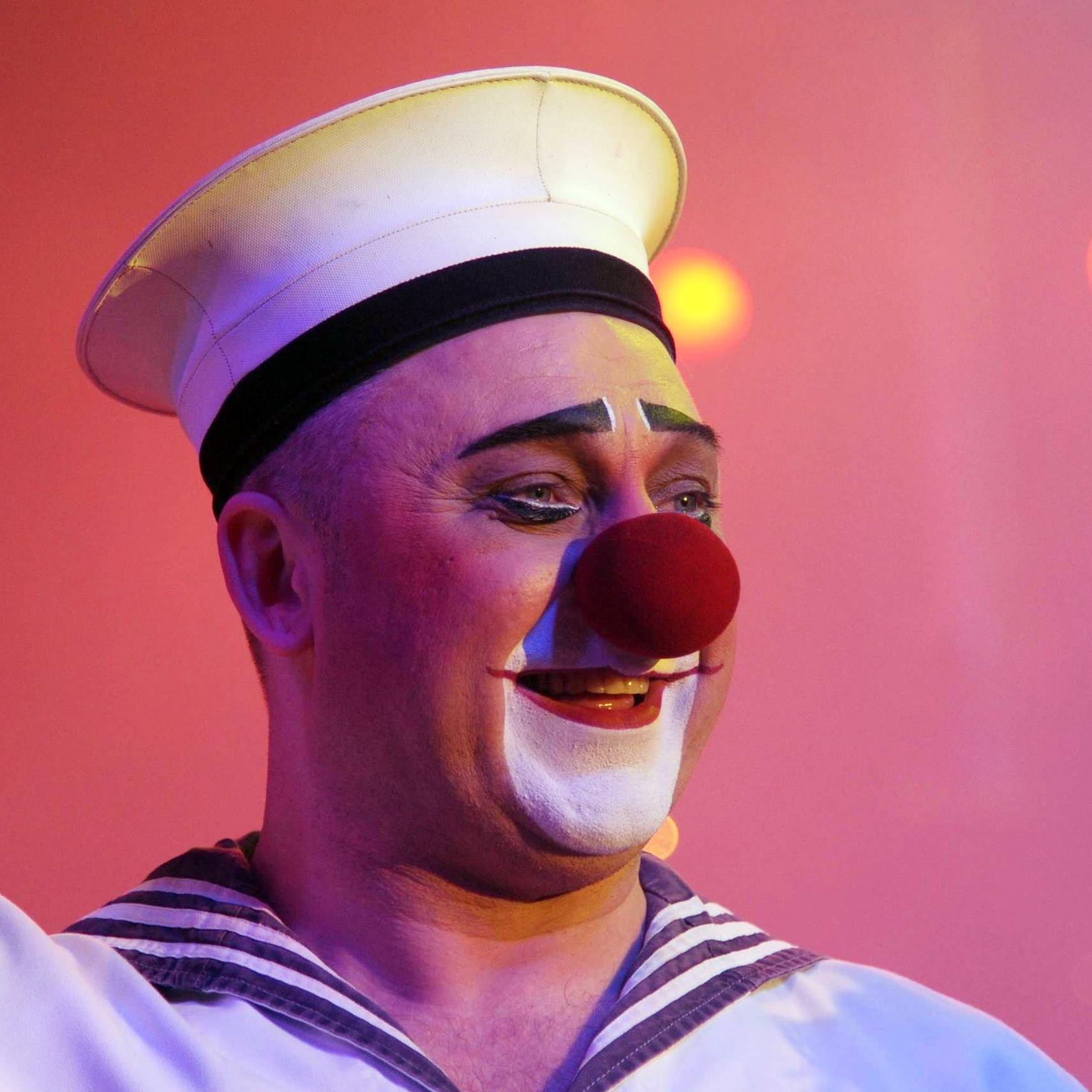 Anonymus Sidolin — jetzt ohne Pappnase