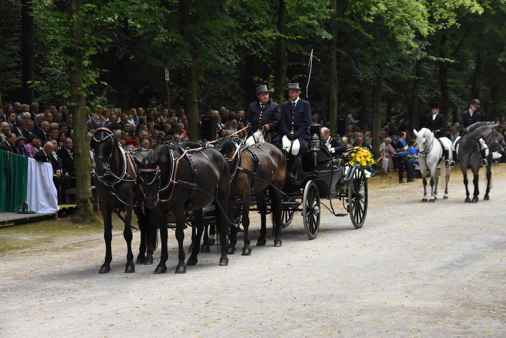 Tribünenkarten zur großen Parade