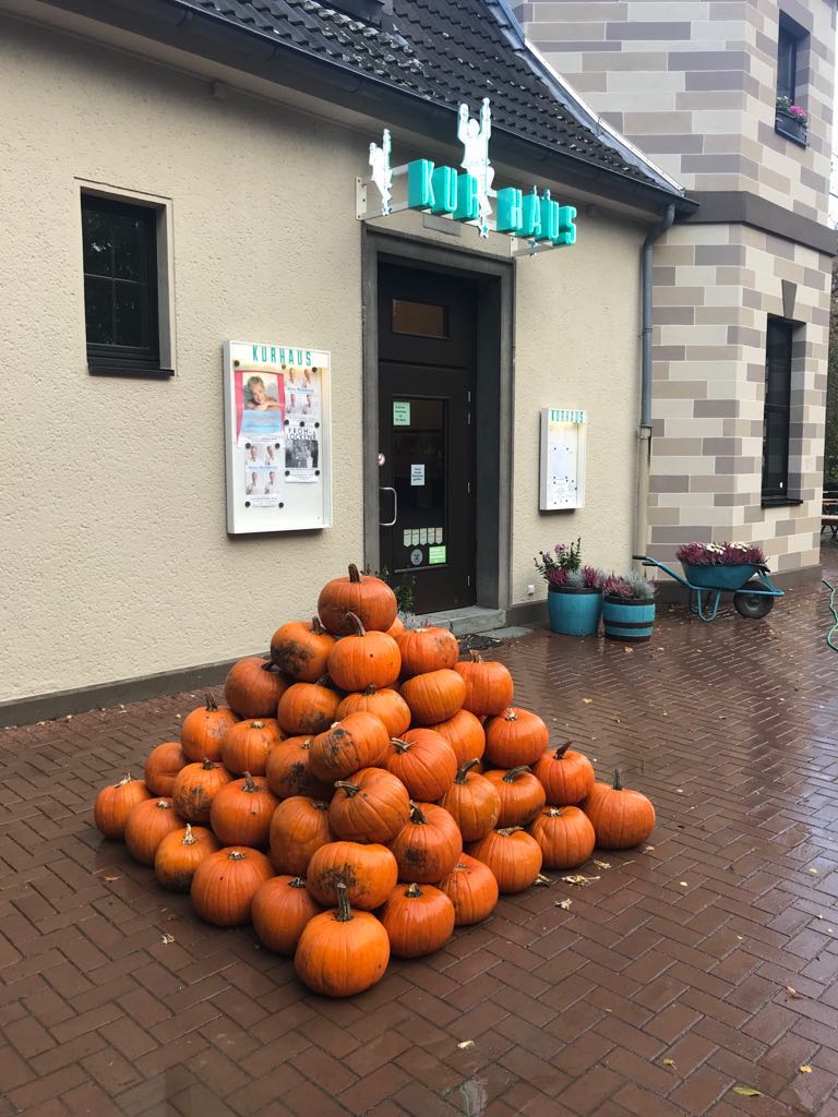 Kurhaus im Volksgarten Foto: Kurhaus