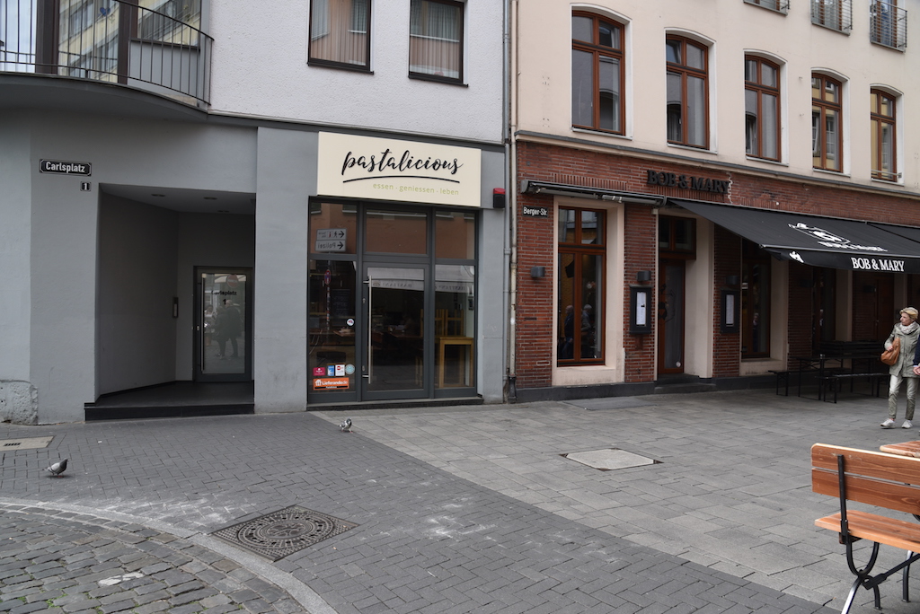 Neue Eisdiele am Carlsplatz&nbsp;?