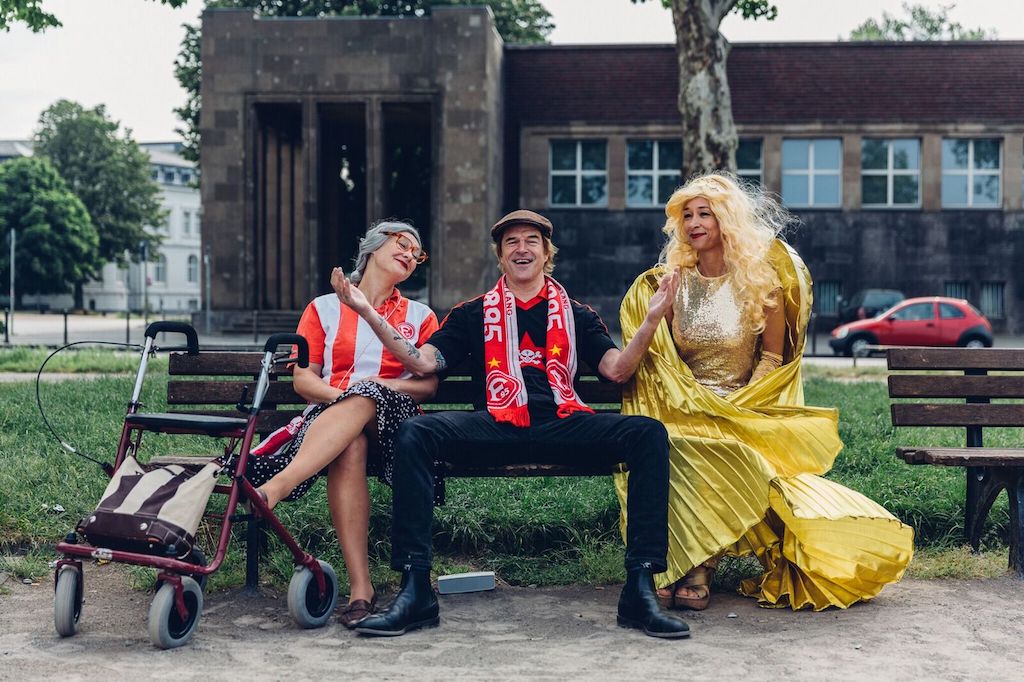 Halbangst Video zum Aufstieg erscheint in der Nacht zum Montag