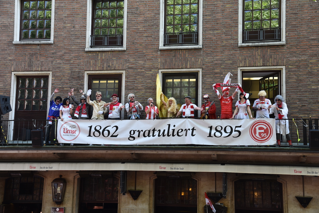 Der Uerige läßt es auf der Kirmes krachen