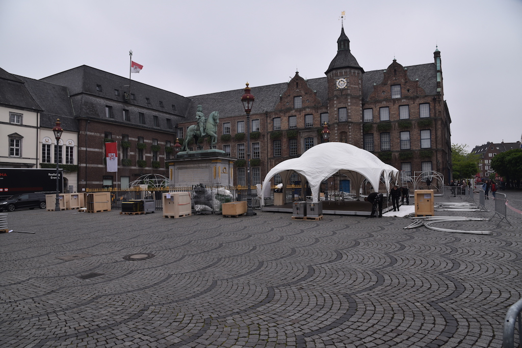 Aufbau für Europatag hat begonnen