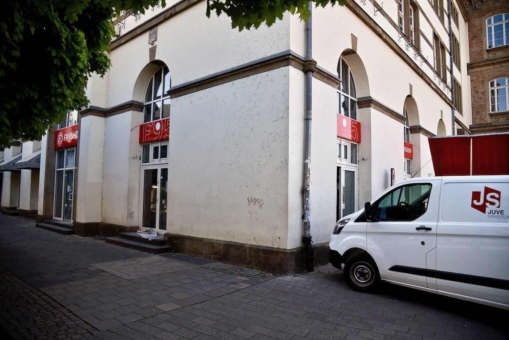 Fortuna Fan-Shop am Burgplatz wird vergrößert