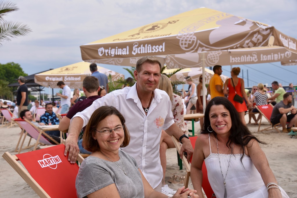 Beachclub am Robert Lehr Ufer eröffnet