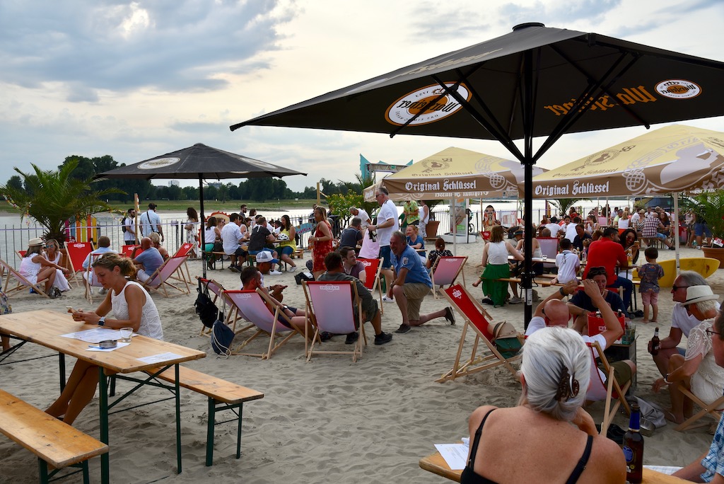 Beachclub Foto: LOKALBÜRO