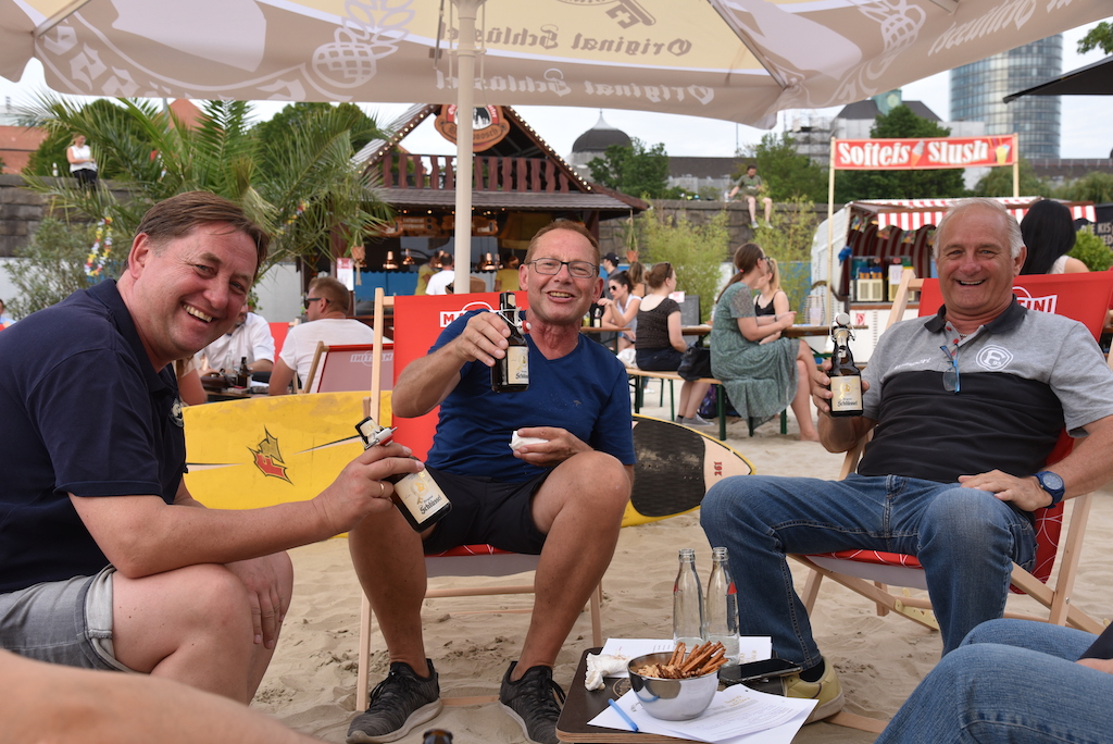 Beachclub Foto: LOKALBÜRO