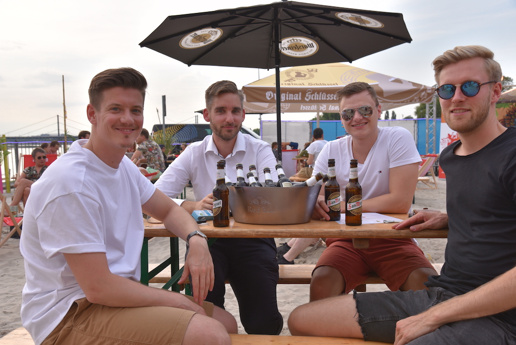 Beachclub Foto: LOKALBÜRO