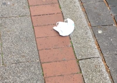 Maskenentsorgung Foto: PETRA MÜLLER