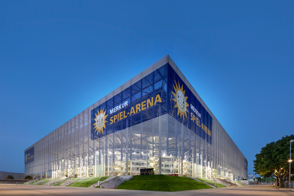 Finalspiele der UEFA Europa League in der MERKUR SPIEL-ARENA