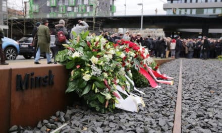 Aktion gegen Falschparker auf dem Mahnmal Derendorf