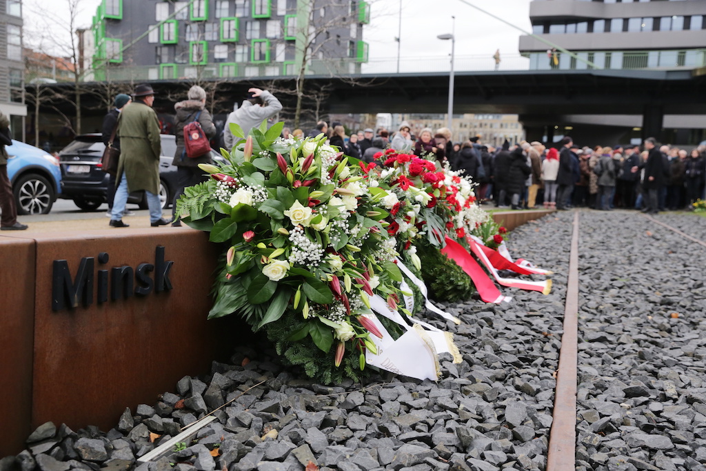 Gedenken für die Opfer des Holocaust und der NS-Diktatur