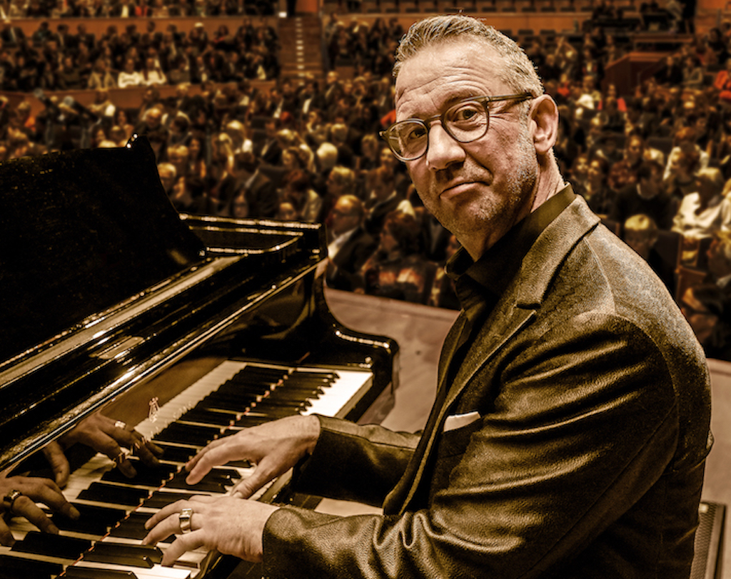 Doc Heilein: Benefiz-Gala für  Künstler wird verschoben