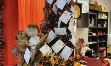 Wenn Kinderaugen strahlen Hausbrauerei „Zum Schlüssel“ erfüllt Weihnachtswünsche der Arche-Kinder