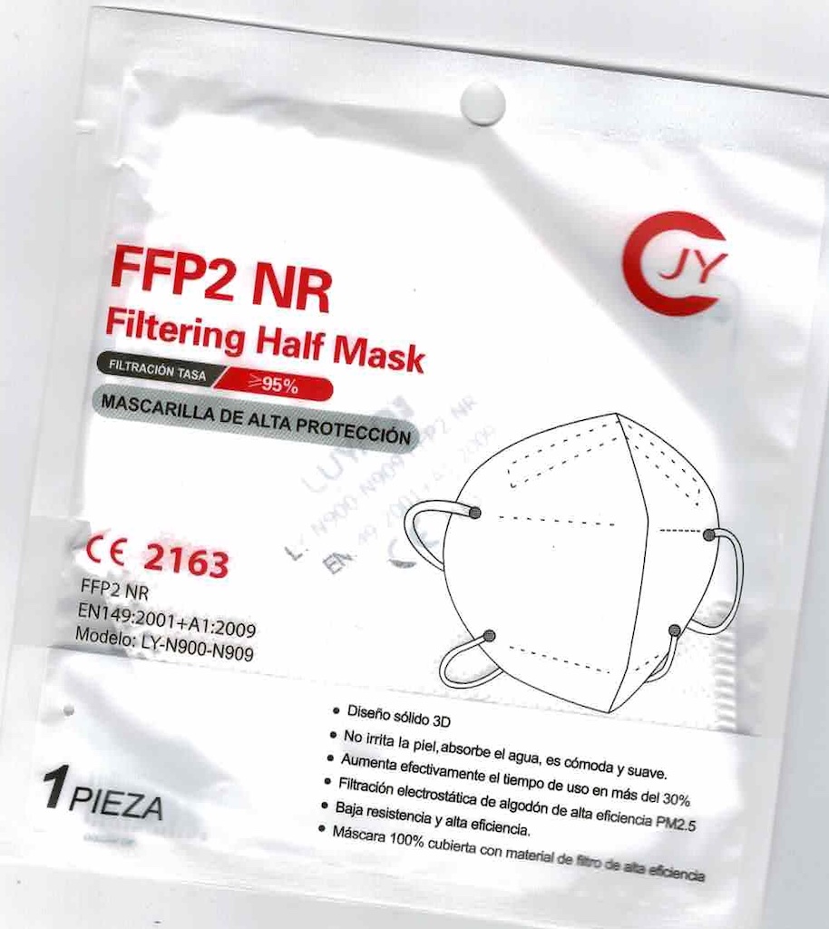 Je fünf kostenlose FFP2-Masken für alle Düsselpass-Inhaberinnen und ‑Inhaber