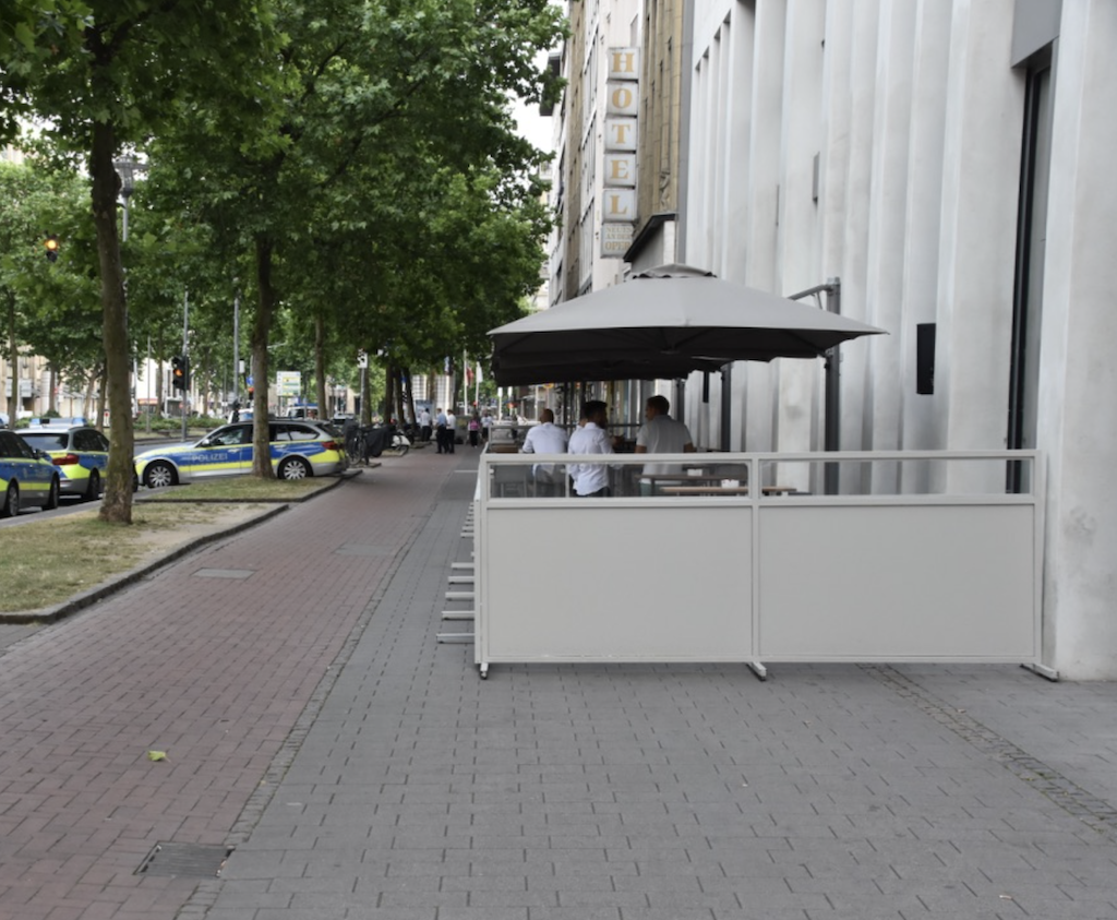 Hohe Entschädigung für Barbetreiber in Düsseldorf aus Betriebsschließungsversicherung