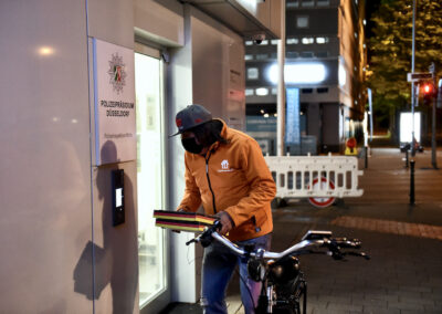 Theo Fitsos der Pizzabote Foto: LOKALBÜRO