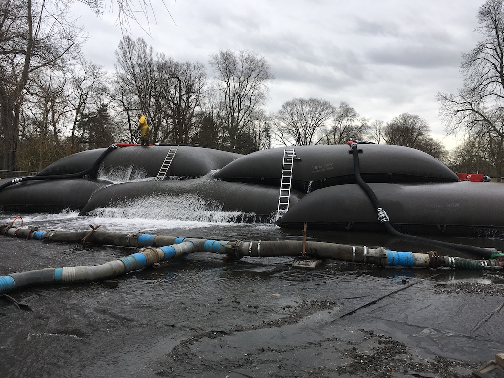 Gewässer im Volksgarten und an der Buscher Mühle sind entschlammt