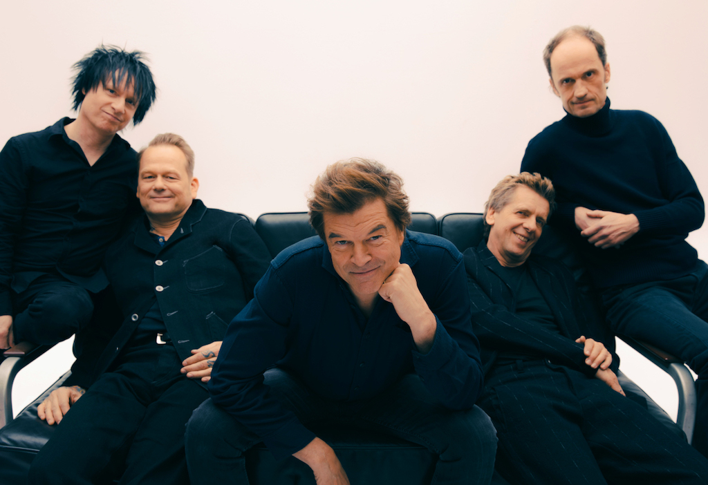 „ALLES AUS LIEBE — 40 JAHRE DIE TOTEN HOSEN“