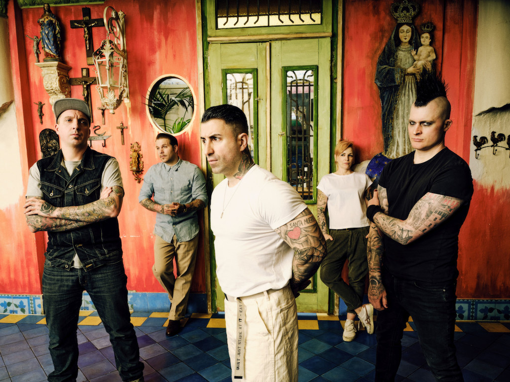 »Broilers Social Club«-Tour wegen Krankheit des Sängers abgesagt!