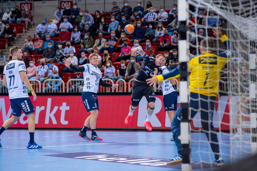 Pixum Super Cup in Düsseldorf