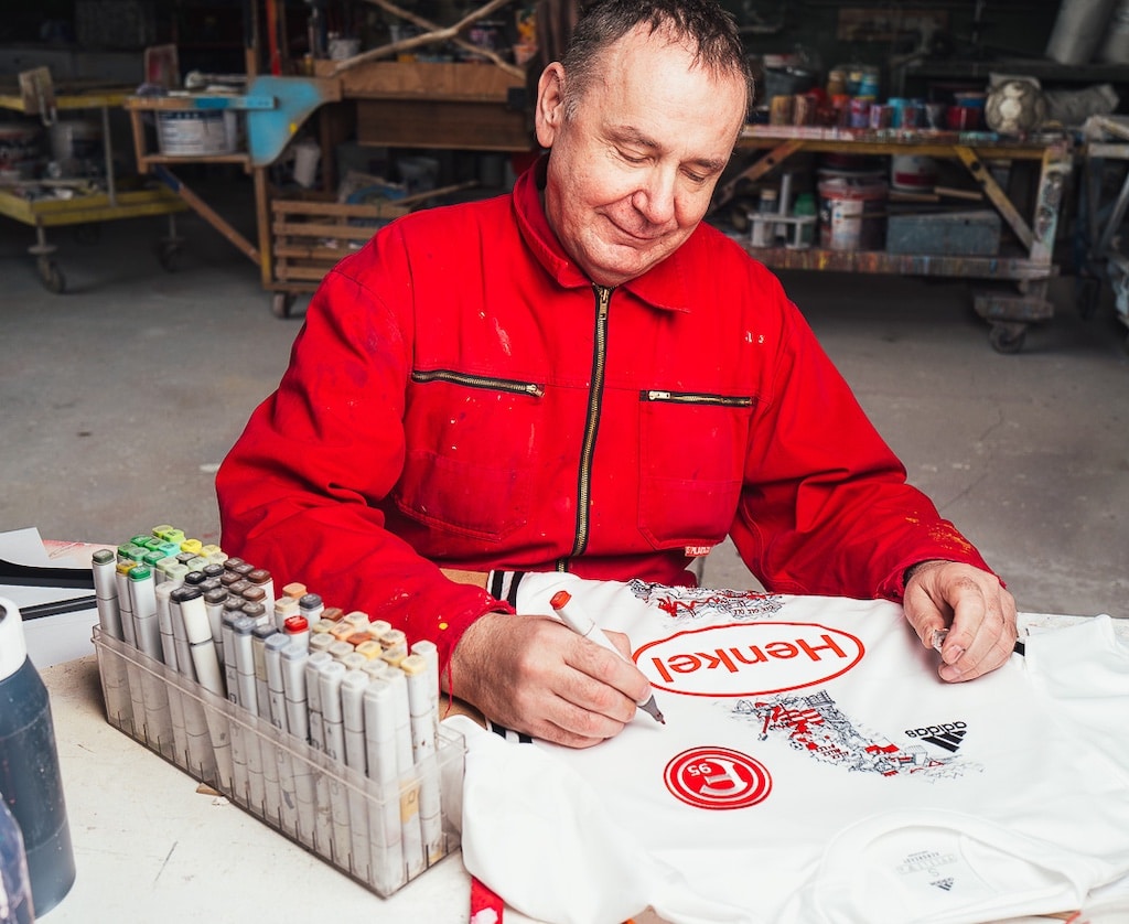 Fortuna Düsseldorf & Jacques Tilly präsentieren Sondertrikot 2021/22