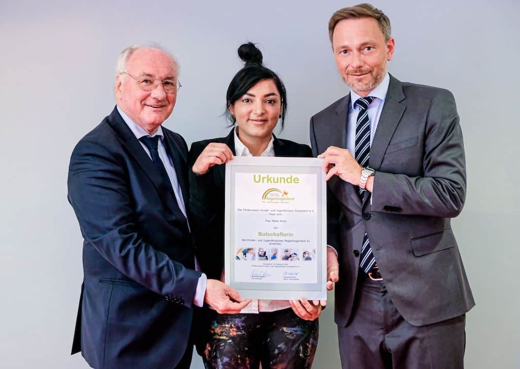 Meral Alma wird zur Botschafterin des Kinder- und Jugendhospiz Regenbogenland ernannt