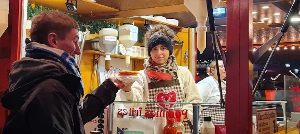 Mehrweg-Teller statt Pappschalen