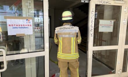 Feuermeldung in einer Schule in Pempelfort