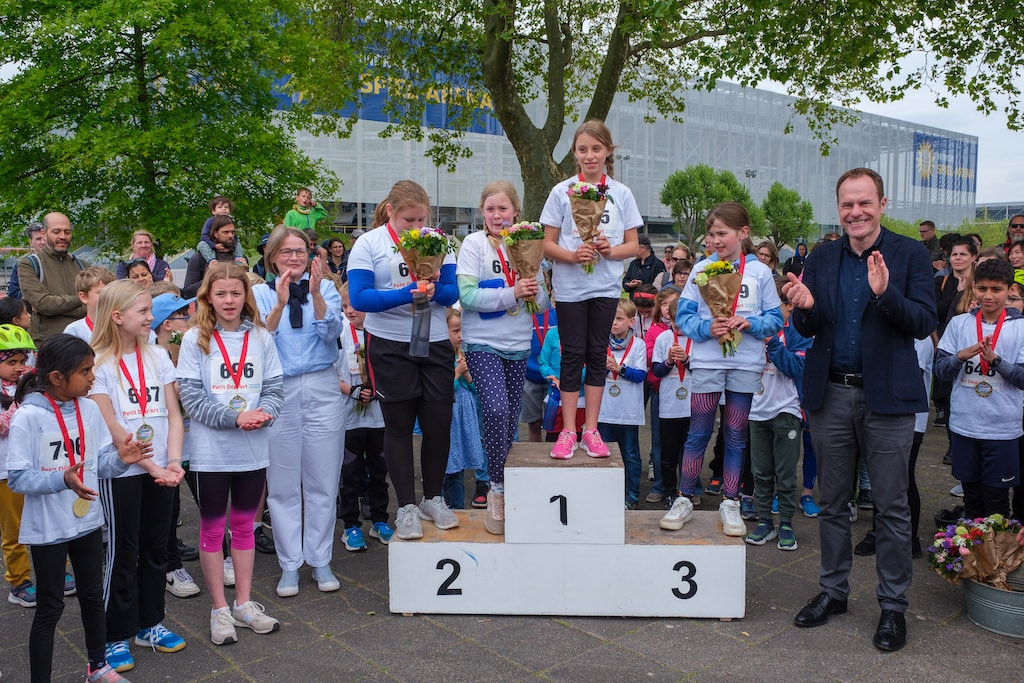 96 Kinder für das Finale Petit Départ auf der “Kö” qualifiziert