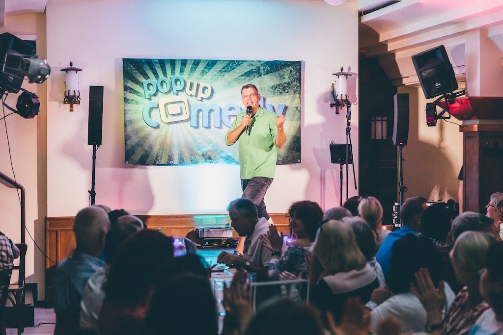 Pop up Comedy im „Schlüssel“ feiert Jubiläum