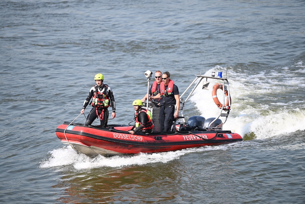 Einsatzreicher Tag für die Feuerwehr Düsseldorf