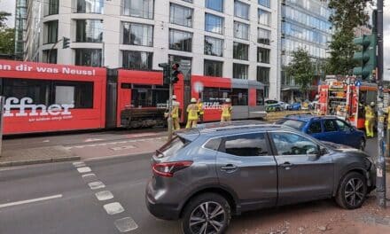 Bremsanlage einer Rheinbahn geriet in&nbsp;Brand
