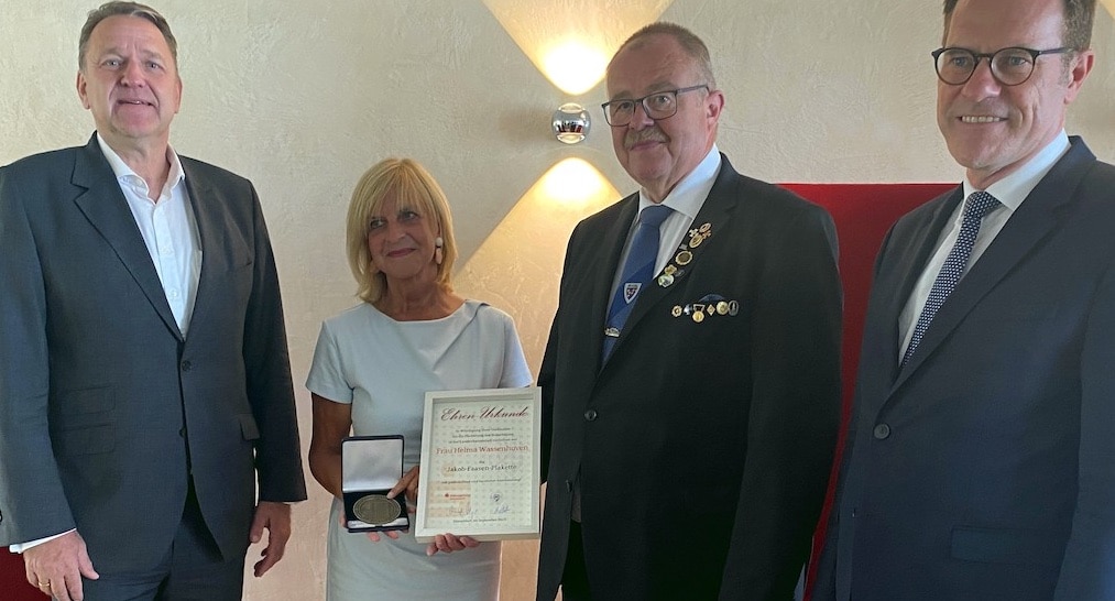 Auszeichnung für Helma Wassenhoven