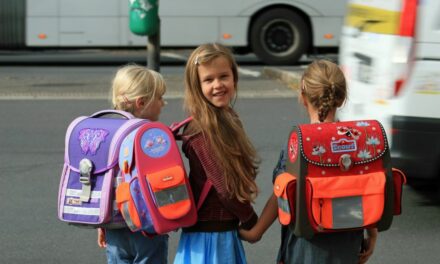 Ordnungsamt kontrolliert nach Schulstart verstärkt Tempo und Haltverbote