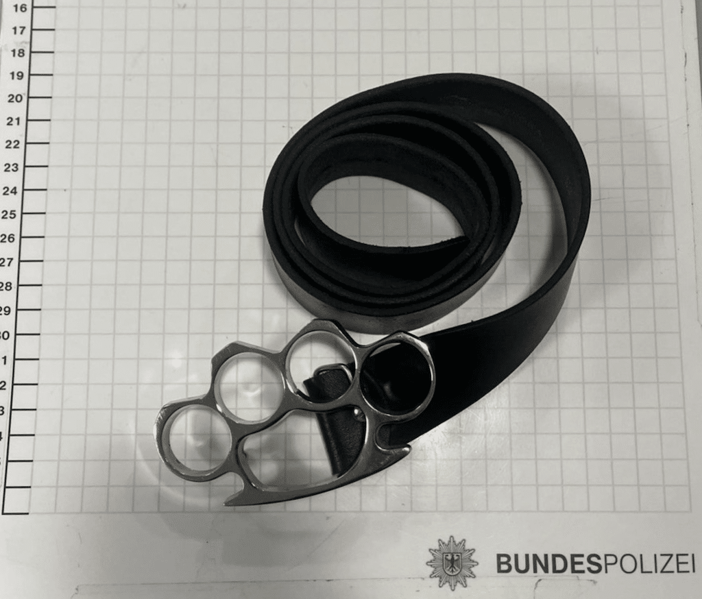 Bilanzierung der Bundespolizei zum Mitführverbot von gefährlichen Gegenständen am Wochenende im Düsseldorfer Hauptbahnhof