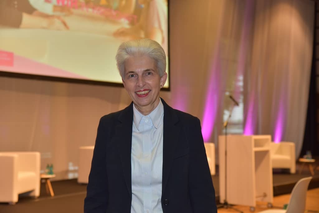 Verleihung der Josef-Neuberger-Medaille 2023 an Dr. Marie-Agnes Strack-Zimmermann