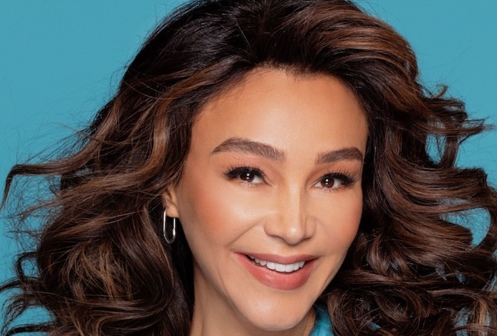 Verona Pooth präsentiert ihren neuen Ratgeber “Die Supermilf” bei Thalia Mayersche Droste in Düsseldorf an der “Kö”