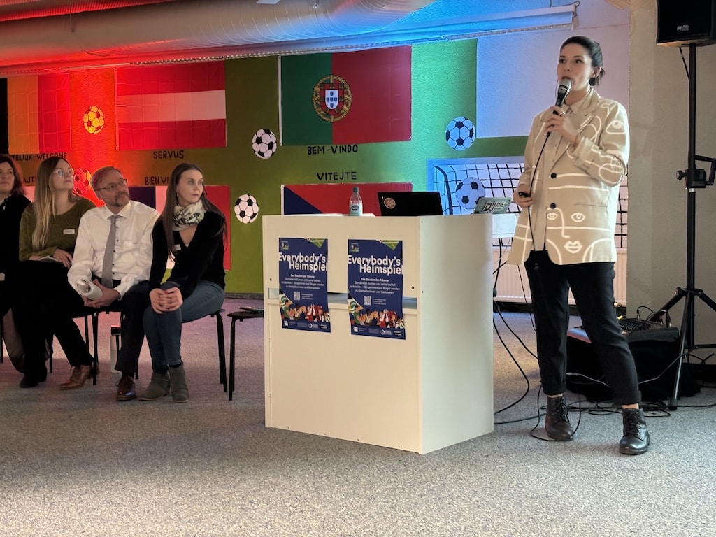 “Stadion der Träume” am Bertha-von-Suttner-Platz gestartet