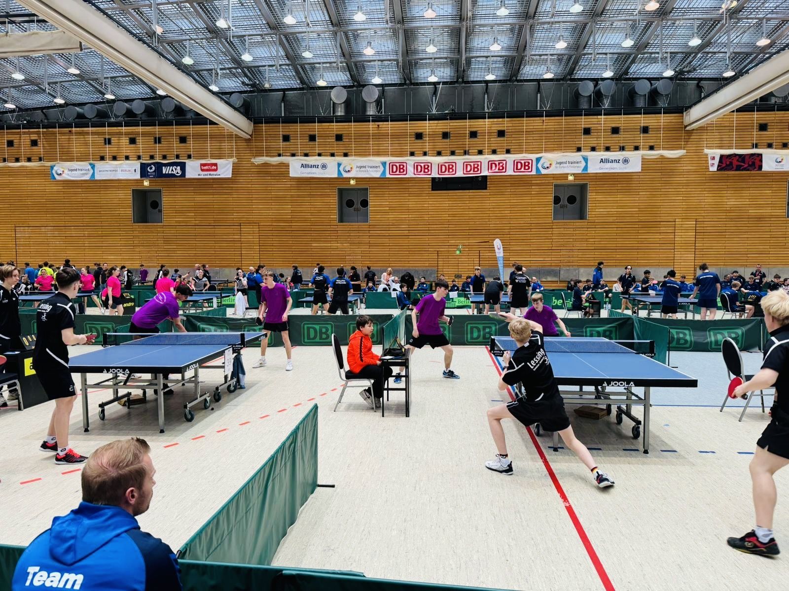 Deutsche Schulmeisterschaft: Tischtennis-Team des Lessing-Gymnasiums und Lessing-Berufskollegs gewinnt