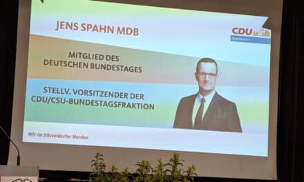Standing Ovations für Jens Spahn in Kaiserswerth