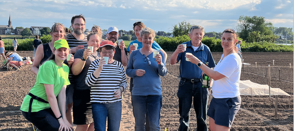 Selbstversorgung im Trend: Meine Ernte eröffnet Mietgärten auf dem Hof Willi Andree