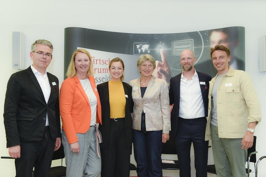 „Wir lieben Talente!“ – NRW-Wirtschaftsministerin Neubaur und Staatssekretärin Türkeli-Dehnert diskutieren mit