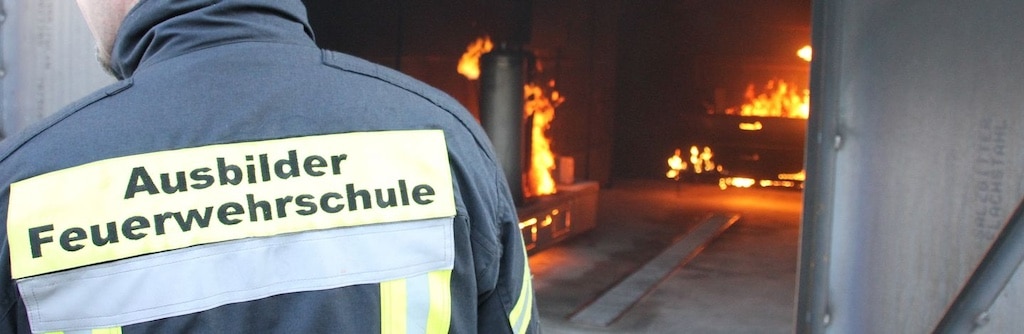 Rettungsdienstschule der Feuerwehr Düsseldorf erhält Auszeichnung zur “Akademischen Lehrschule”