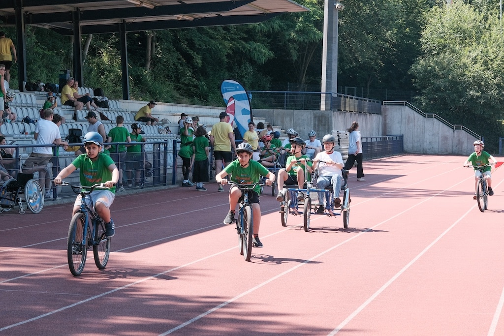 Ein besonderer Radsporttag beim Special Petit Départ im Rather Waldstadion