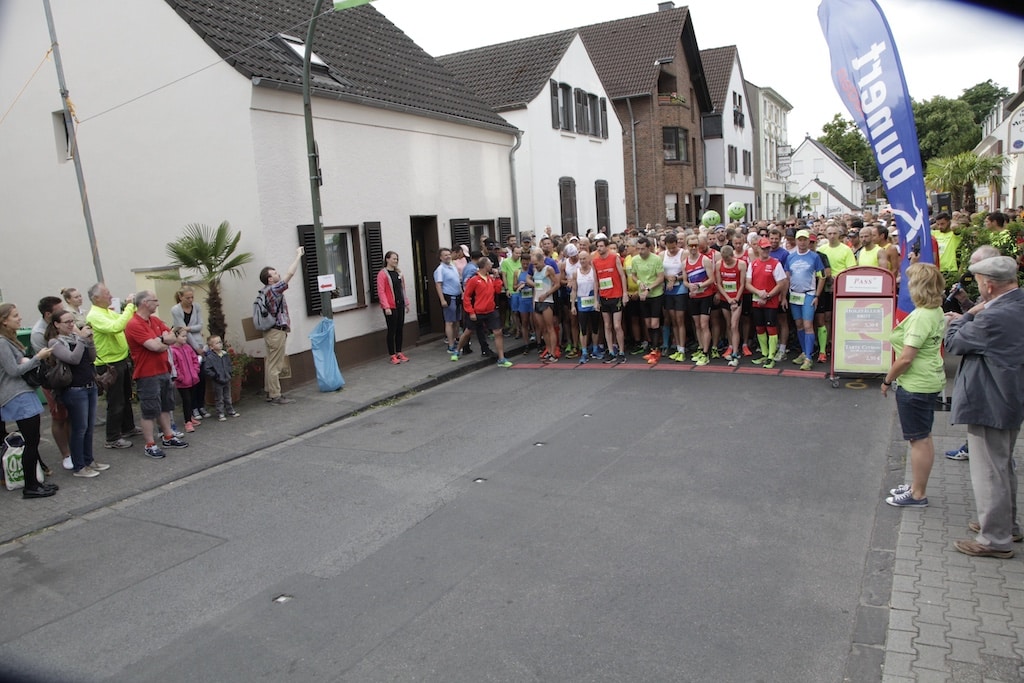 Startschuss für den 18. Himmelgeister Brückenlauf: Ein Highlight für Laufbegeisterte