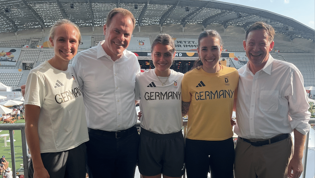 NRW-Abend in Paris: Düsseldorfer Delegation um Oberbürgermeister Dr. Stephan Keller und Stadtdirektor Burkhard Hintzsche zu Gast im Deutschen Haus