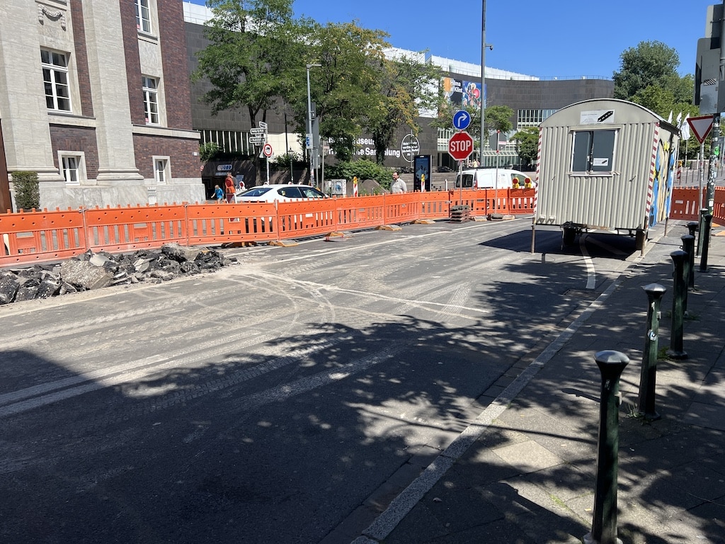 Installation moderner Hubpoller zur Verbesserung der Sicherheit und des Verkehrsflusses in der Mühlenstraße